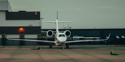 A VIP Completions começa a renovar o interior do BBJ.