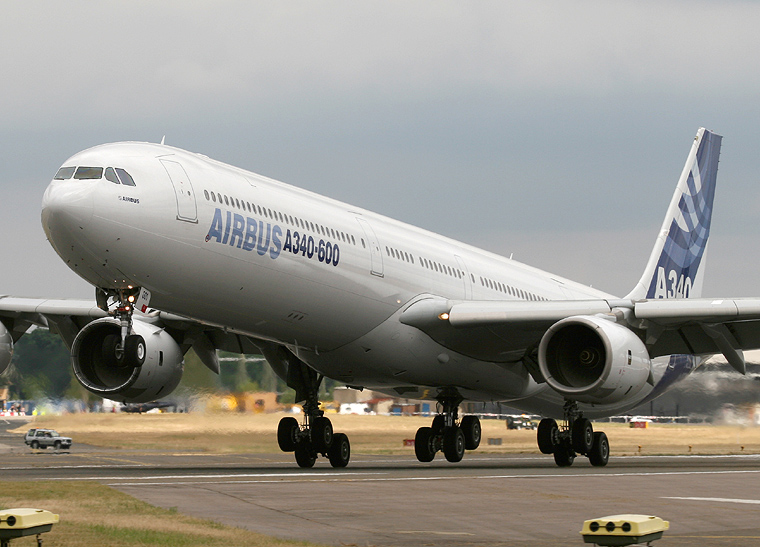 Airbus ACJ340 Un Bom Jato Particular