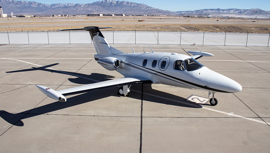 Eclipse 550 Un Bom Jato Particular