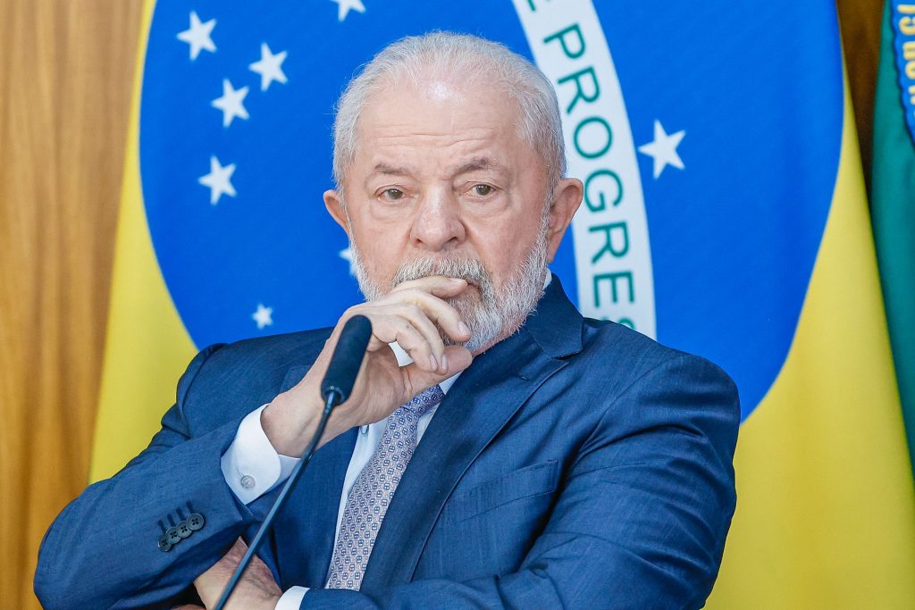 Por Que Diplomatas, Embaixadores E Representantes Do Governo Viajam Em Jatos Particulares