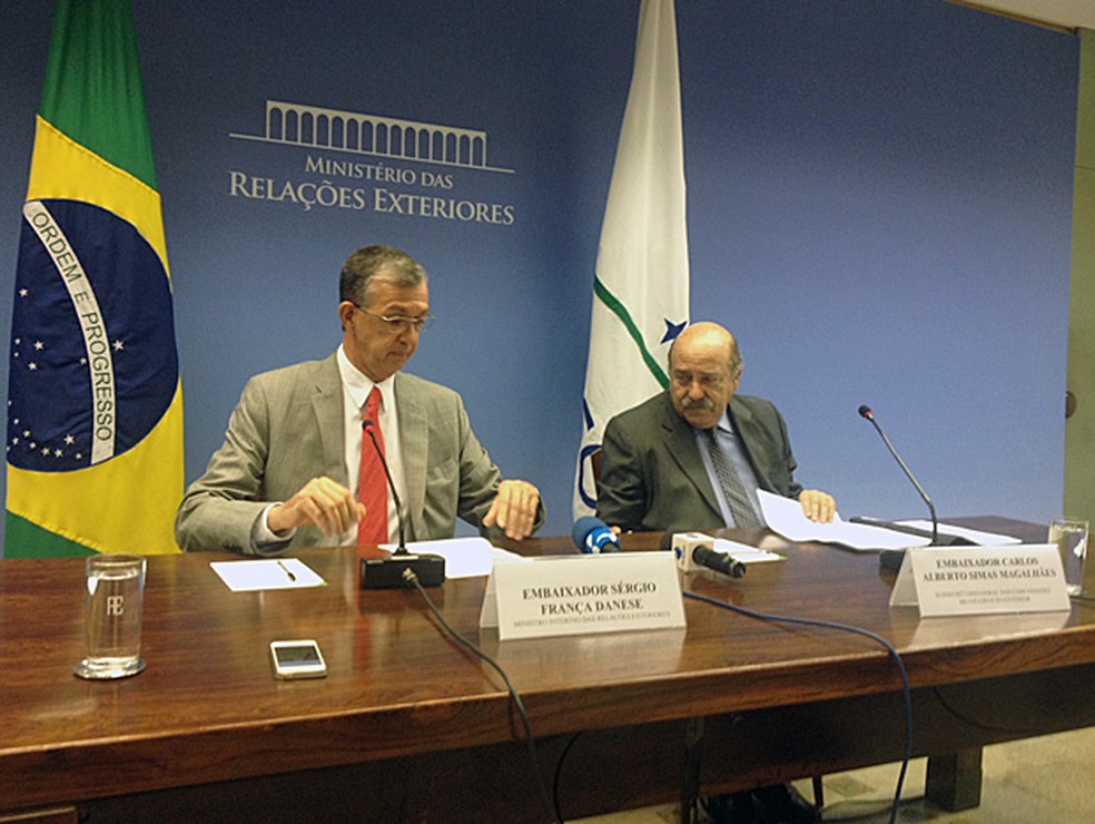 Por Que Diplomatas, Embaixadores E Representantes Do Governo Viajam Em Jatos Particulares